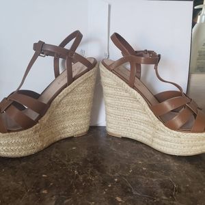 Shoedazzle wedges